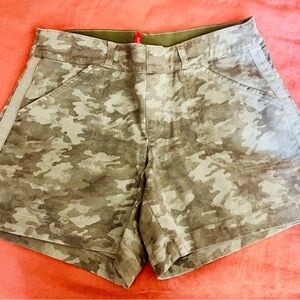 SPANX Camouflage Women's Cargo Shorts